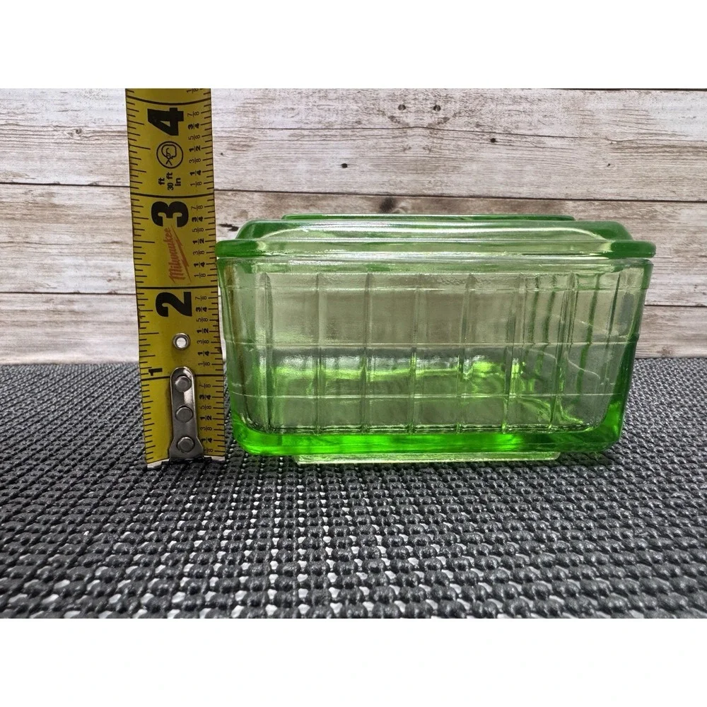 Hazel-Atlas Glass Company Square refrigerator Dish Y Pattern Lid Antique 1920s